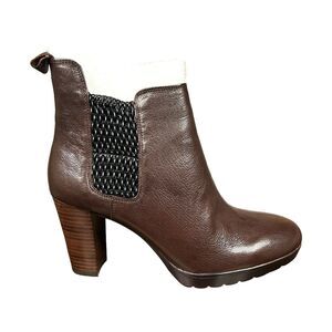 Bella Vita Womens US 8.5 Zana Heeled Ankle Boot Brown Leather Classic BRAND NEW